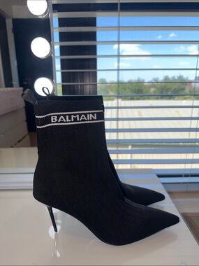 Balmain Black Knit Pointed Sock Booties with Logo Cuff